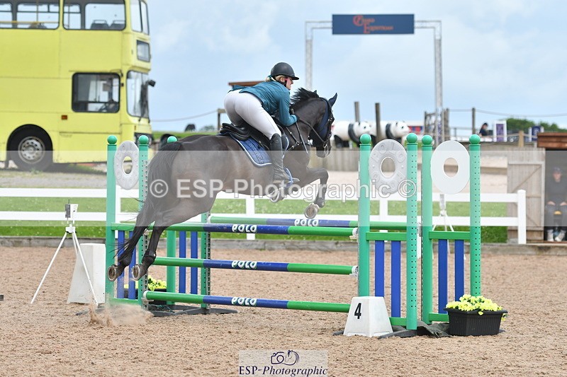 240727A-154136-06280 - Cls 24 1.05m Amateur Qualifier