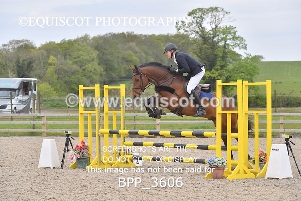 BPP_3606 - CLASS 4 - FRI - Senior BritiNovice/ 90cm Open