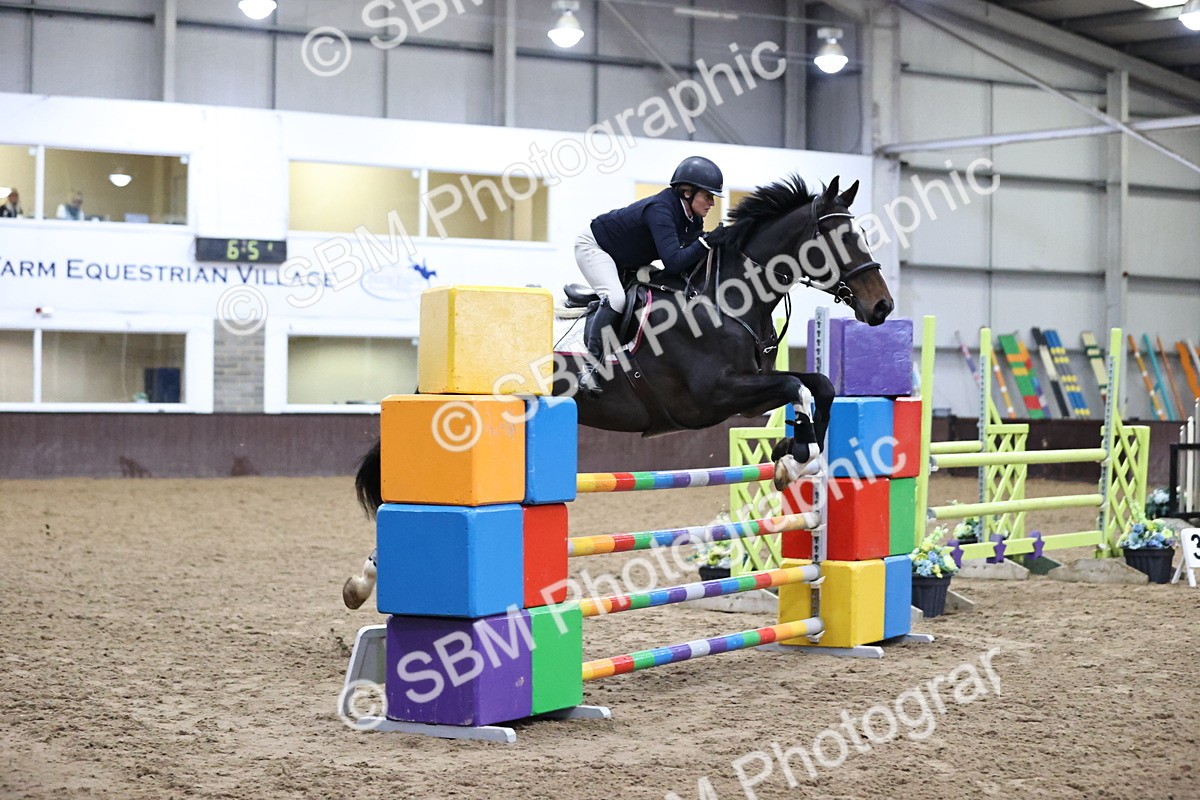 SBM_001956 - Class 4 - Senior Newcomers - 1.10m Open