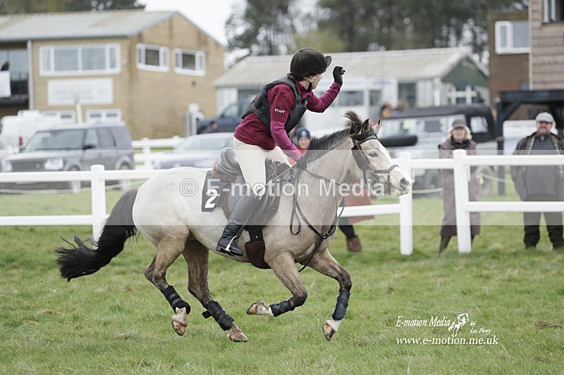 PtP 260323 0117 - New Forest Hounds Point-to-Point Larkhill 26/03/23