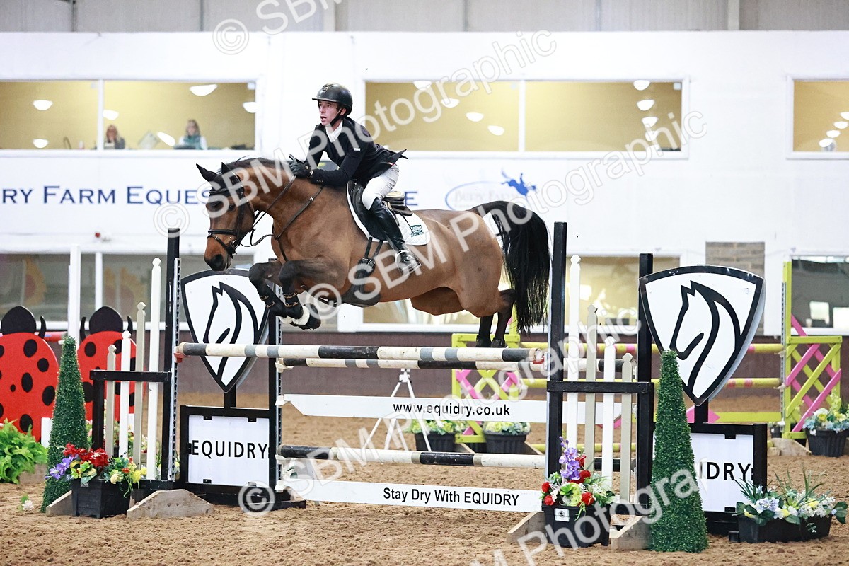 SBM_003072 - Class 11 - Senior Foxhunter 1.20m