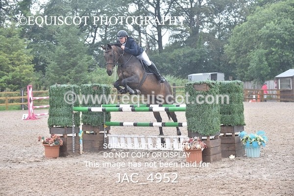 JAC_4952 - CLASS 16 SUN Senior Newcomers/ 1.10m Open