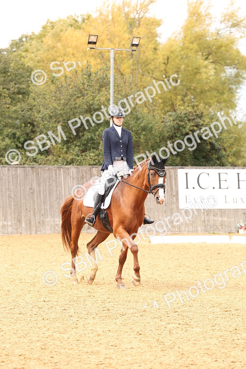 SBM_44138 - D6 - Small Tour Championship Intro 4