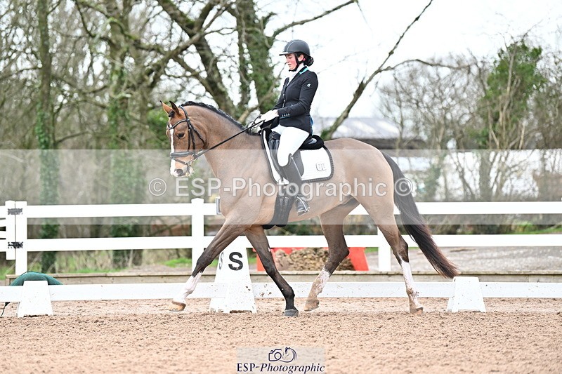 240218A-134125-07680 - 262-Amy.Hose-Enrique