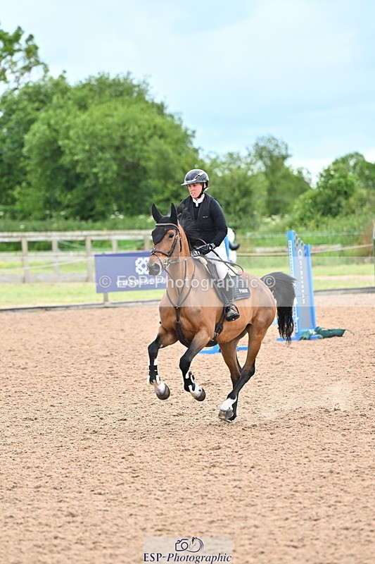 240608A-102718-02092 - Cls 2 Snr Discovery and 1m Open