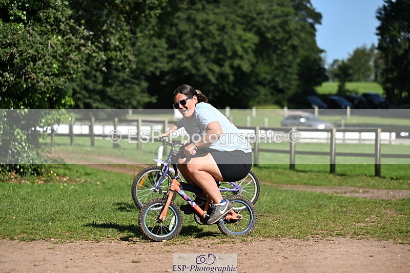 240729B-092710-01799 - Monday Stable Shots