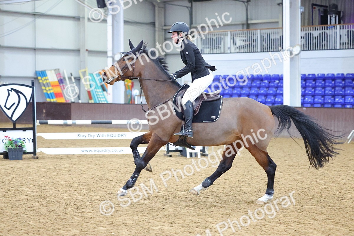 SBM_009649 - Class 20 - Senior British Novice/ 90cm Open - First Round (0.90m)