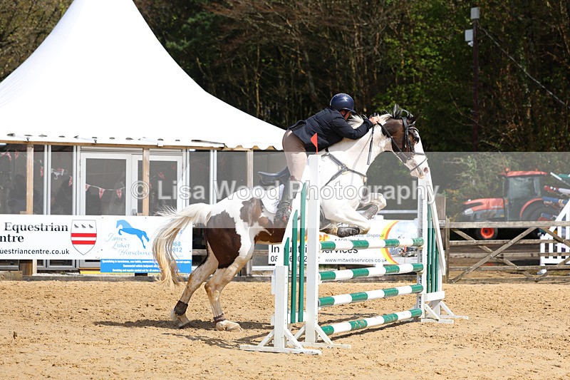 3E7A1358 - Class 6: Senior 1.05m