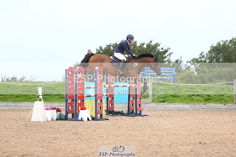 230812A-121157-08747 - Cls 32 Foxhunter