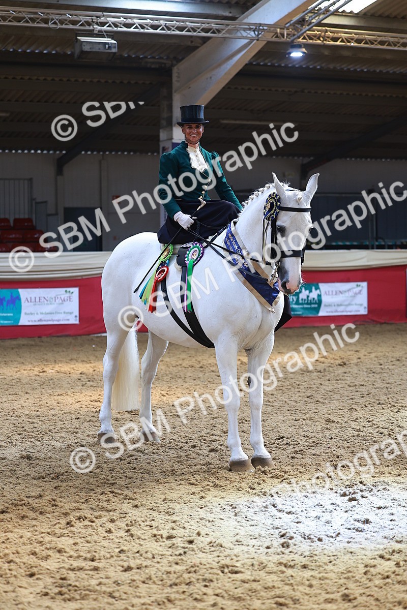 SBM_13913 - Class 106 - Ridden Costume - Side Saddle