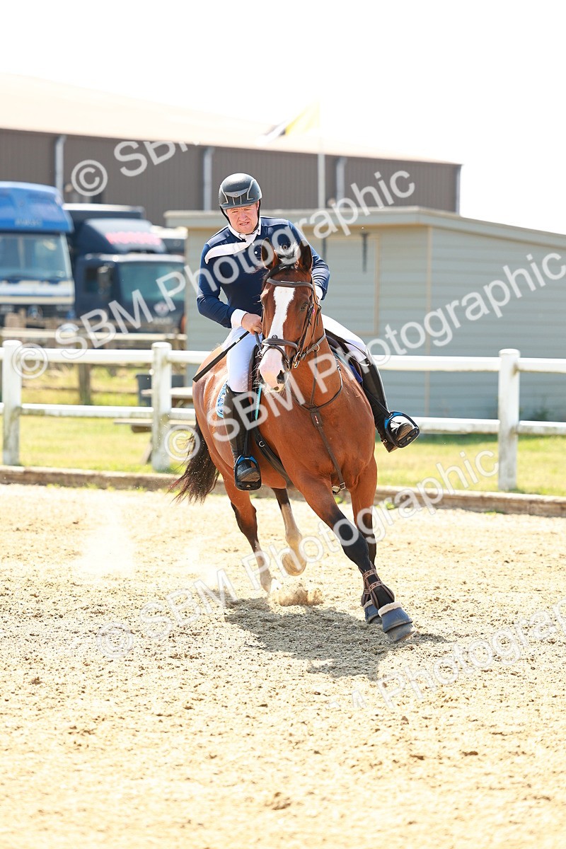 SBM_000961 - Class 3 - Senior Discovery - 1.00m