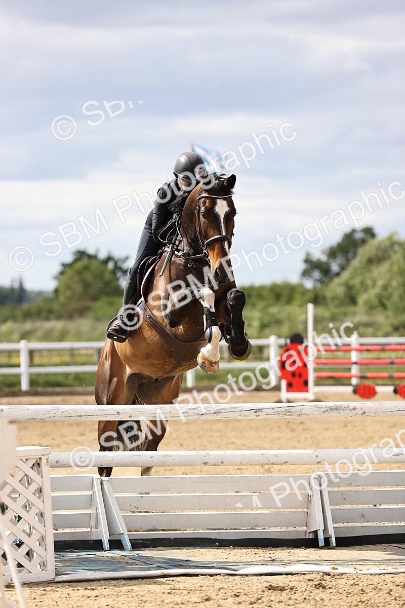 SBM_003590 - Class 12 - Senior Open - 1.15m