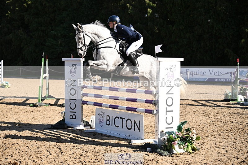 251024A-122324-10324 - C-222-Clemmie.Kerridge