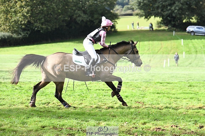 231021-153353-19536 - 498-SILVERLININGS.APHRODITE-Emily.Dobson-SC+XC