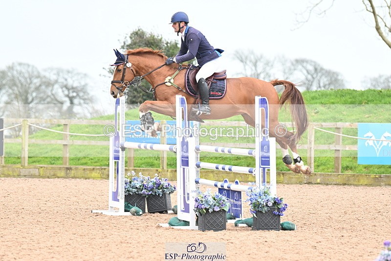 240405A-122100-01182 - Cls 3 Foxhunter