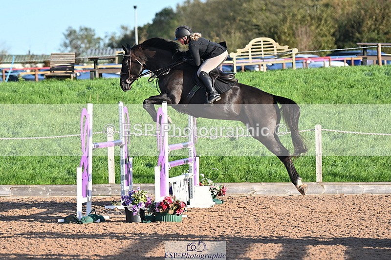 231015A-090728-06860 - Cls 28 Newcomers & 1.10m Open