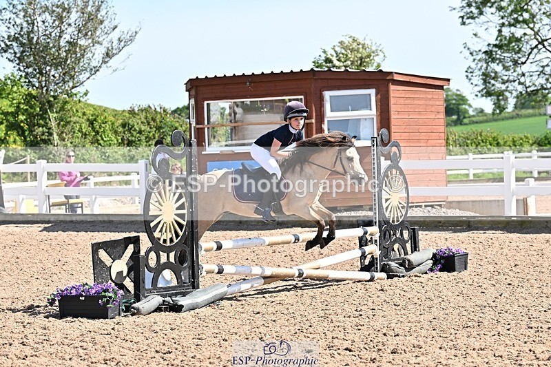 250513-155950-00111 - Clr Rnd & 60cm