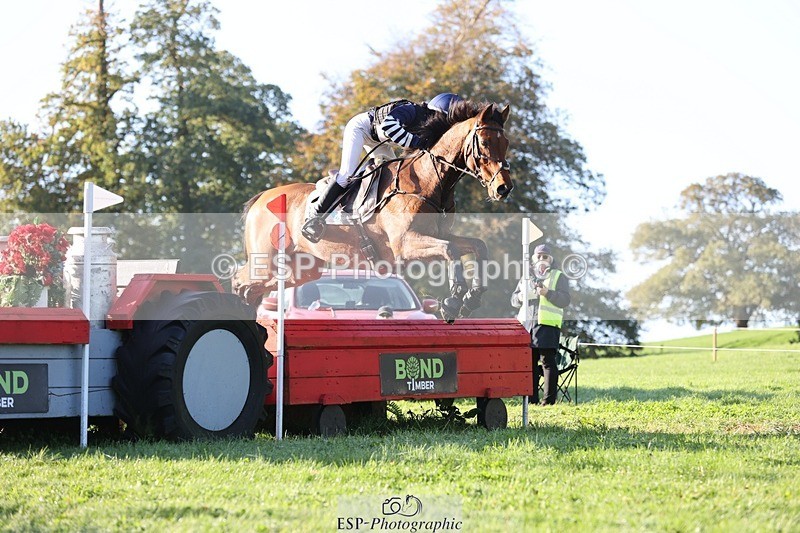 241026-093552-11334 - 301-Ilaria.Serra-DREAM.MACHINE