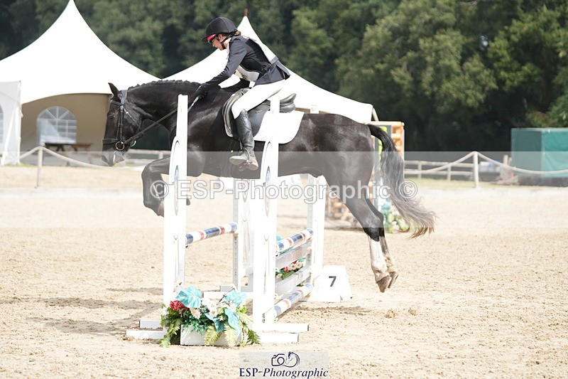 250824A-122259-35960 - 2086-Natalie.Squire-Charcoal