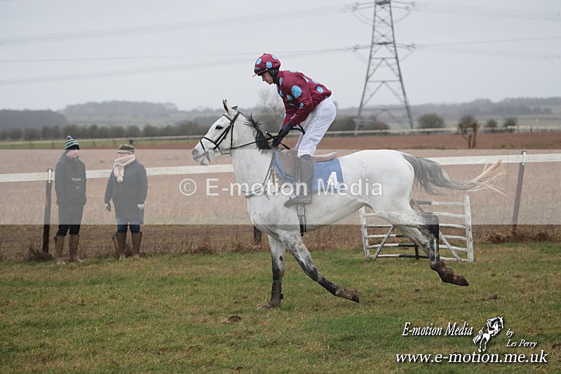 PtP 260125 518 - Cocklebarrow Point-to-Point racing with the Heythrop Hunt 26/01/25
