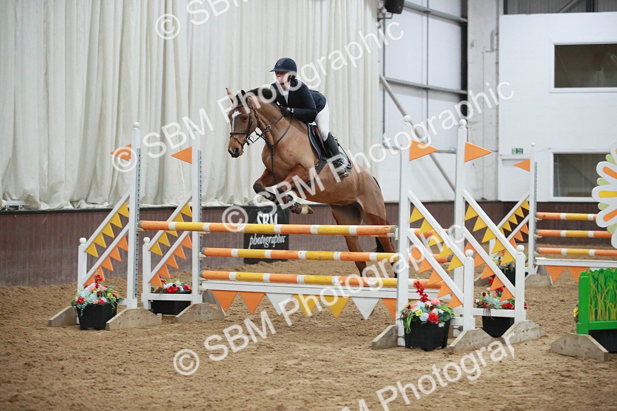 SBM_001222 - Class 4 - Senior Newcomers - 1.10m Open
