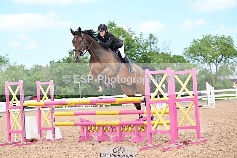 240605A-134204-00612 - Cls 3 Snr 1.05m Open