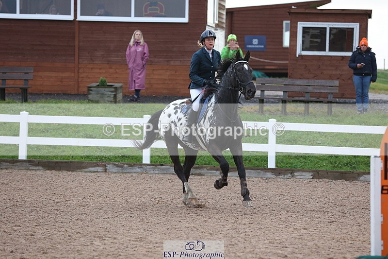 231112A-083338-02727 - Cls 16 Snr 90cm Open