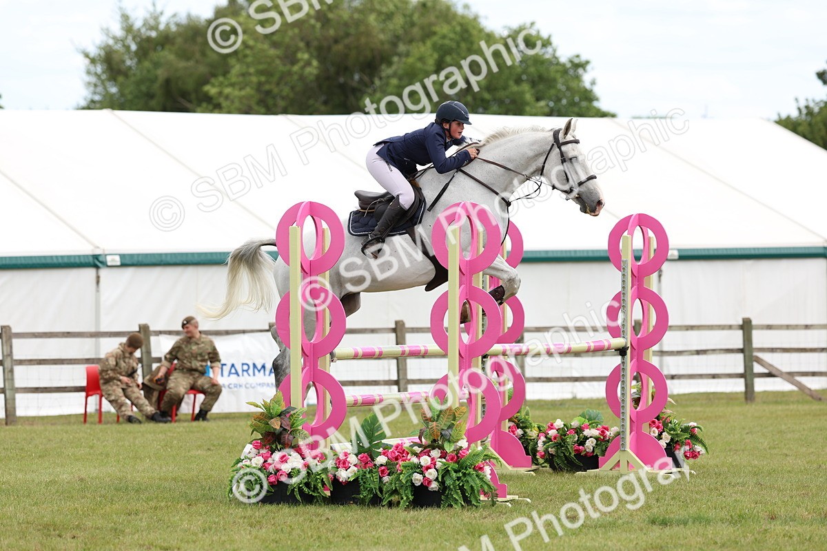 SBM_15685 - Class 207 - Senior 1.15m Open