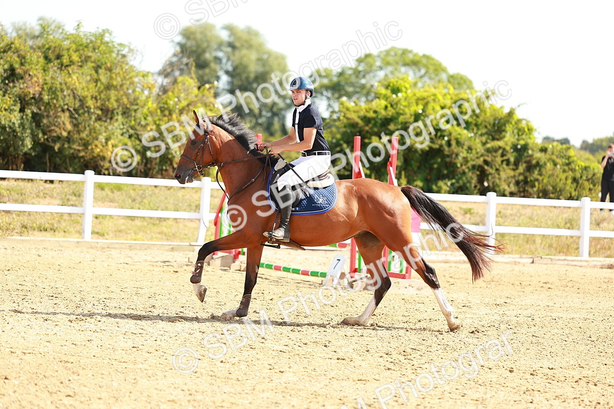 SBM_002713 - Class 9 - Senior British Novice - 90cm