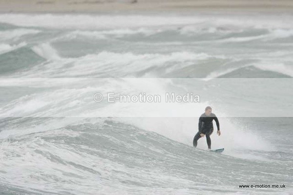 SU 110509-27 - Surf May 09