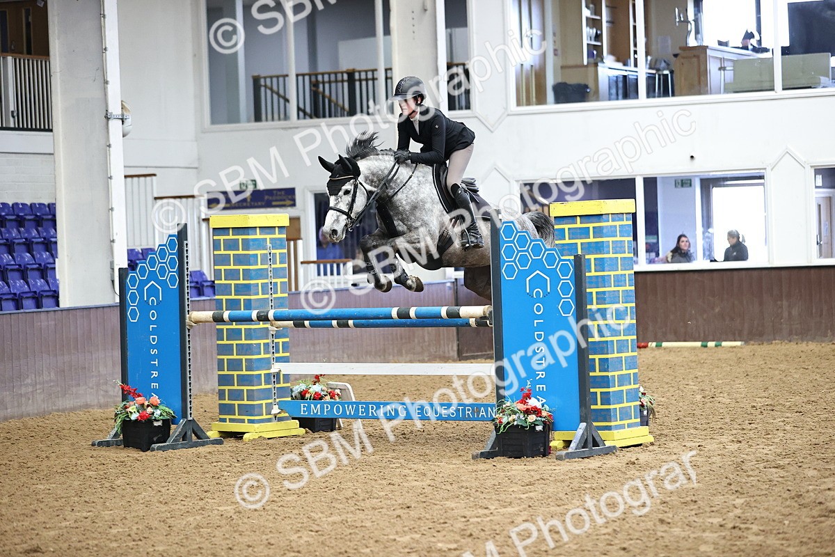 SBM_006005 - Class 16 - Senior Newcomers - 1.10m Open