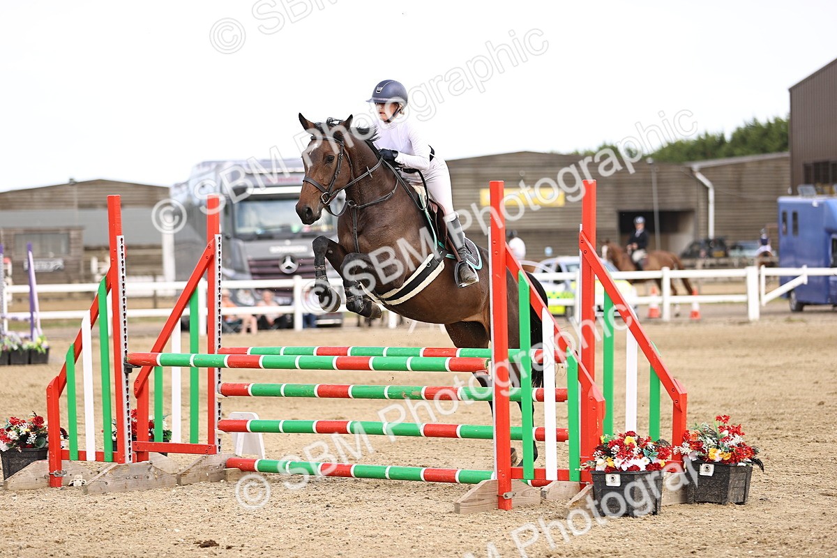 SBM_002444 - Class 18 - Ariat Senior British Novice- 90cm Open