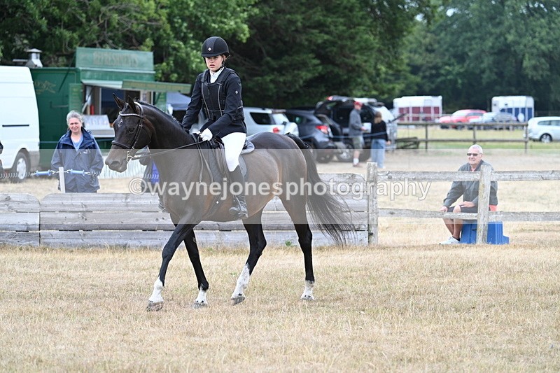 WJ7_1142 - Class 8 Ridden Veterans