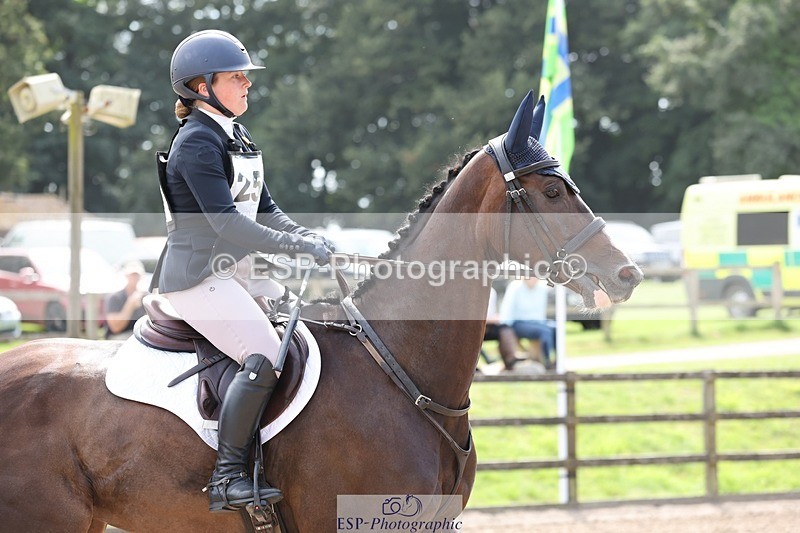 240803-150411-08644 - 254-Jemima_Stratton-JMS_SLIM_SHADY