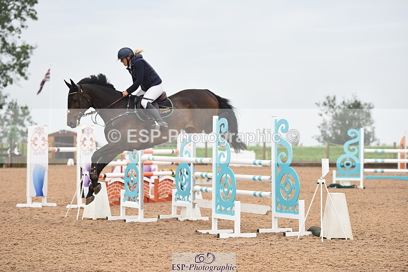 230916A-104912-03922 - Cls 14 Snr Foxhunter