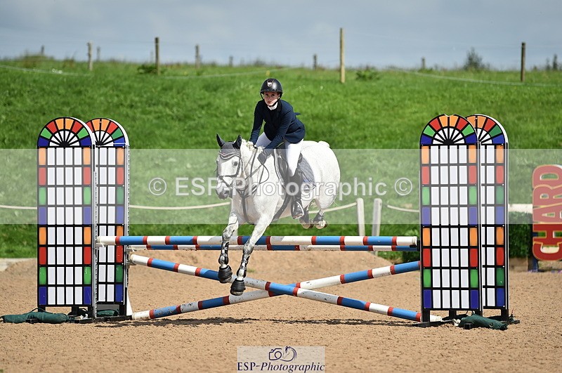 230902A-140610-01600 - Cls 3B Pony Medium 90cm