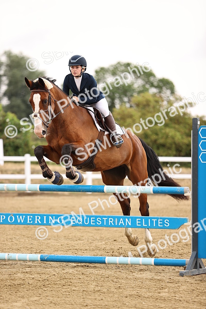 SBM_026409 - Class 12 - Amateur Championship Qualifier 1.05m