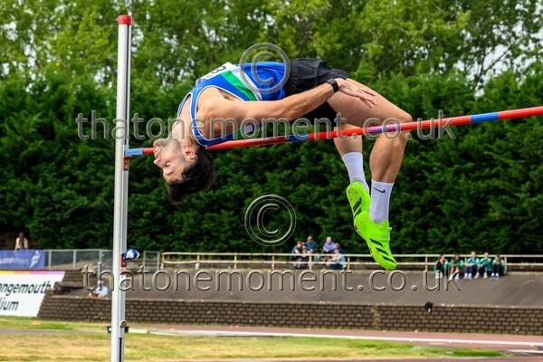 Sen25SUN-915565 - Field Male