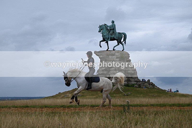 DSC_5591 - Time at Statue 11:46 to 12:16
