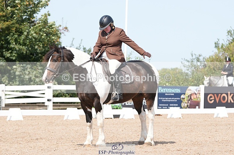 250817-122134-09298 - 185-Hermione.PerryNewoak.Roc.Bay