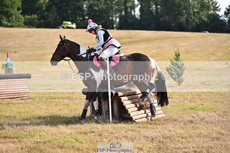 250803A-173114-18082 - S-859-Yssie.Galvin-FLEETING.INCA