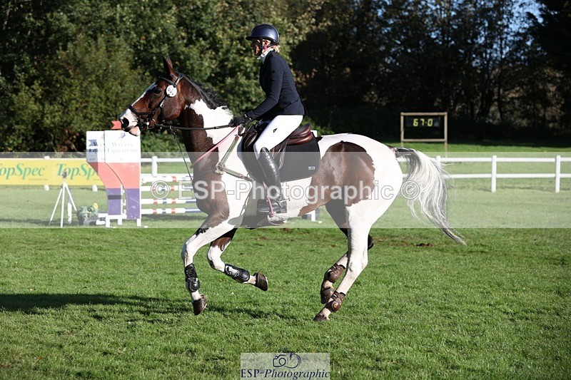 231022-101634-24430 - 669-FOXRIDGE.HIGH.JINX-Claire.Deuten-TrotUp+SJ