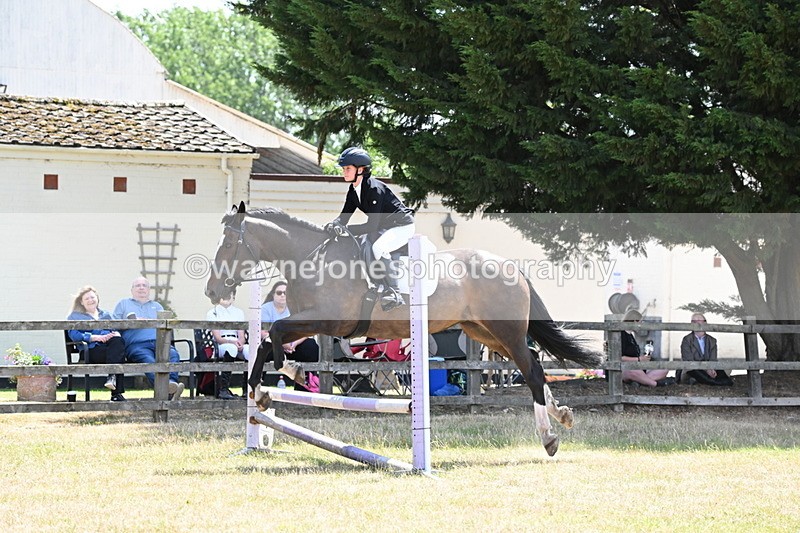 WJ6_5906 - Class 13 Novice 60cm
