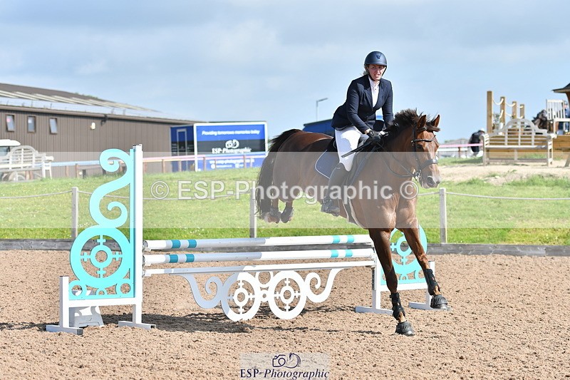 240609A-091807-03283 - Cls 15 Snr British Novice and 90cm Open