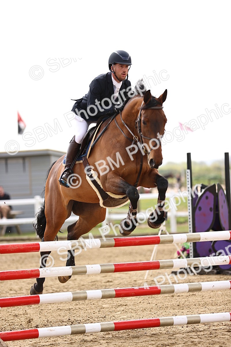 SBM_001948 - Class 10 - Senior British Discovery - 1.00m