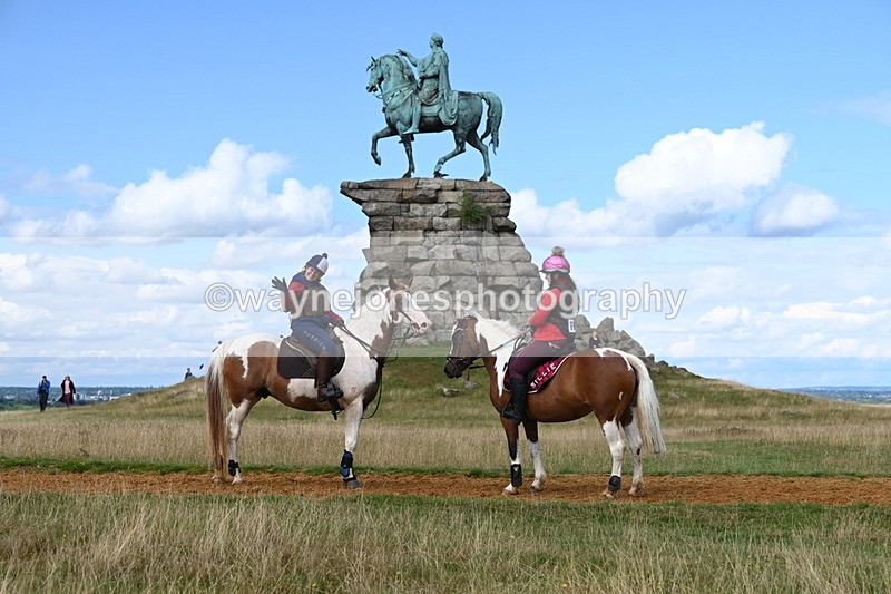 DSC_9900 - Time at Statue 15:11 to 15:58