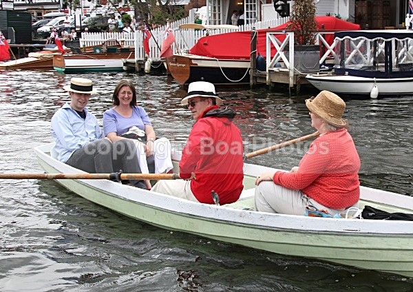 090704 ROWERS IMG_8012 - HENLEY REGATTA  SATURDAY 4th JULY 2009