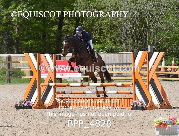 BPP_4828 - CLASS 14  SAT Senior British Novice/ 90cm Open