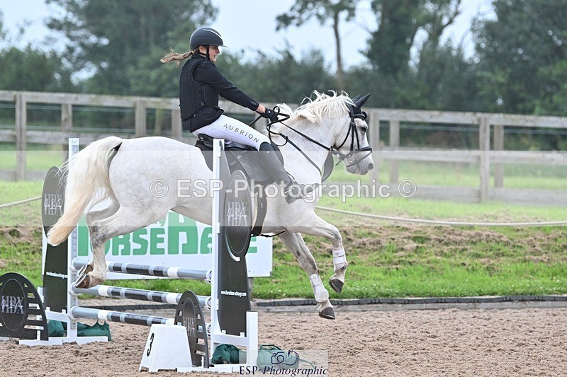 240813-190021-00828 - Classes 5 A&B & 6 80cm