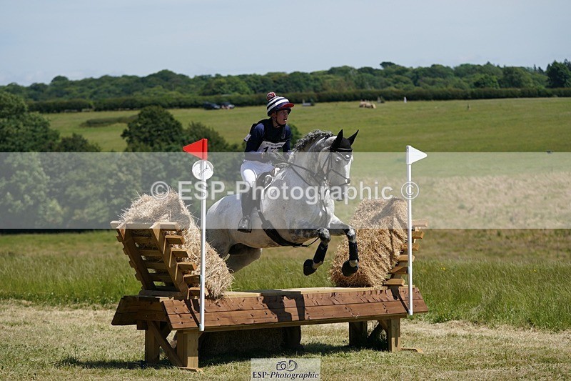 240629X-140206-3444 - 177-Coco_Smythe-MACHAS_GREY